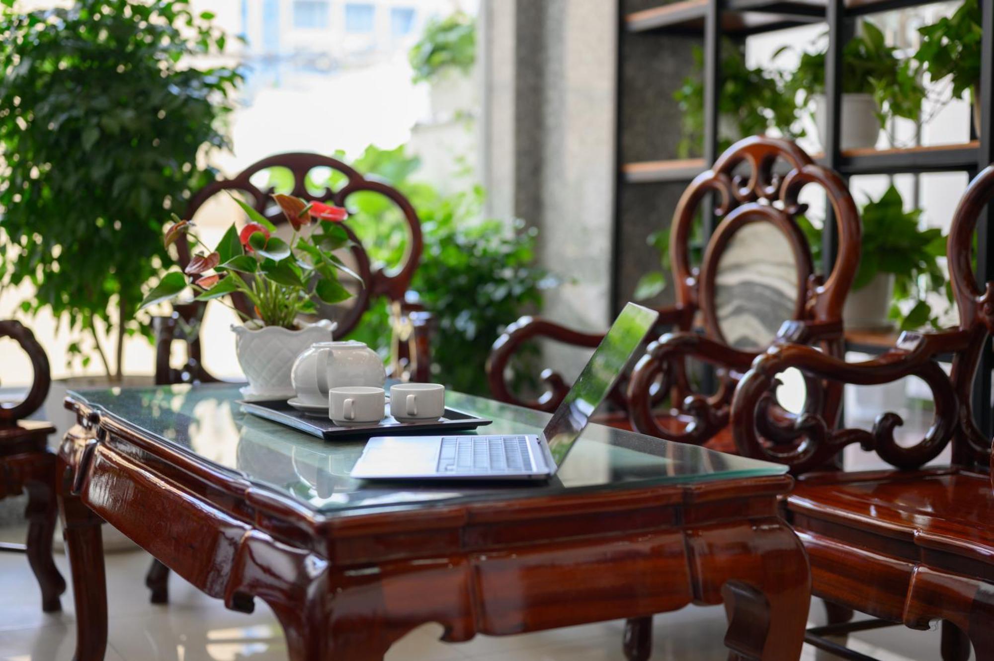 Luxy Park Hotel - Phu Quoc Centre Exterior foto